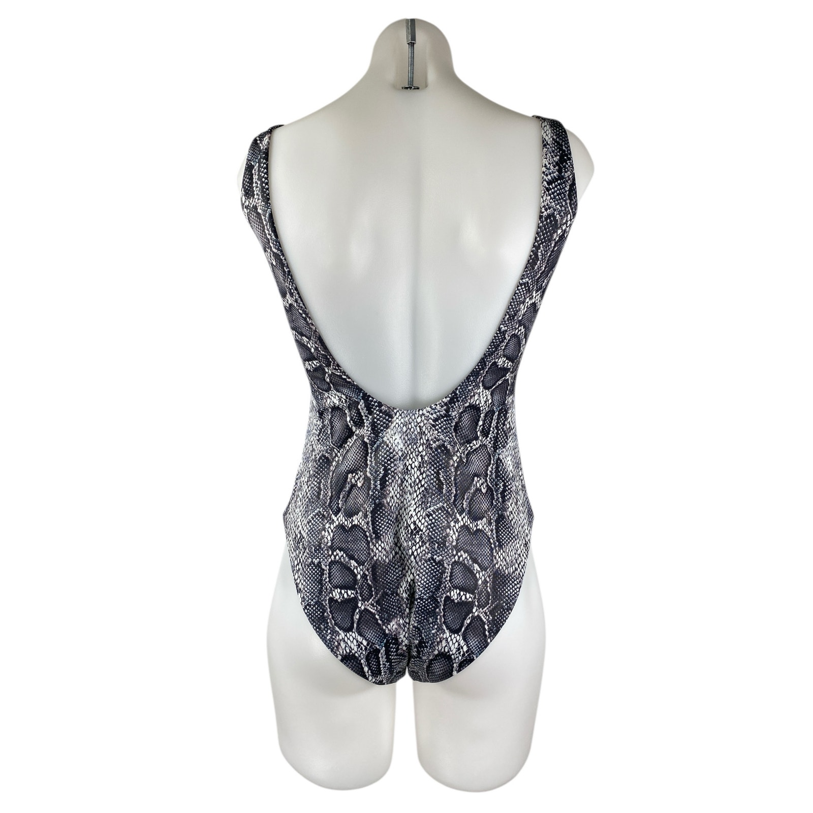 New Onia Kelly Gray Snakeskin Print Sleeveless Scoop Neck One Piece Swimwear M — image 2 of 5